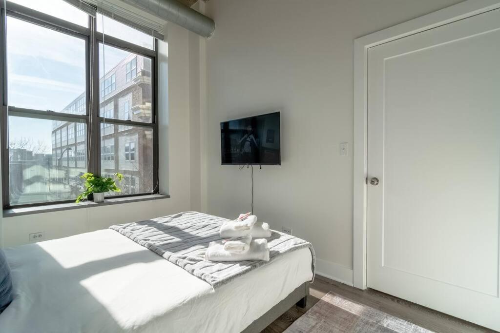 Mccormick Place Beautiful 2Br Apartment With Optional Parking Sleeps Up To 8 Near Soldier Field, Grant Park And Lakefront Trail Chicago Ngoại thất bức ảnh
