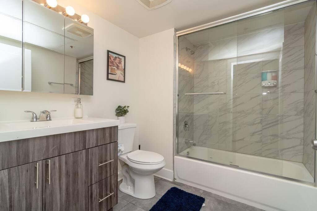 Mccormick Place Beautiful 2Br Apartment With Optional Parking Sleeps Up To 8 Near Soldier Field, Grant Park And Lakefront Trail Chicago Ngoại thất bức ảnh