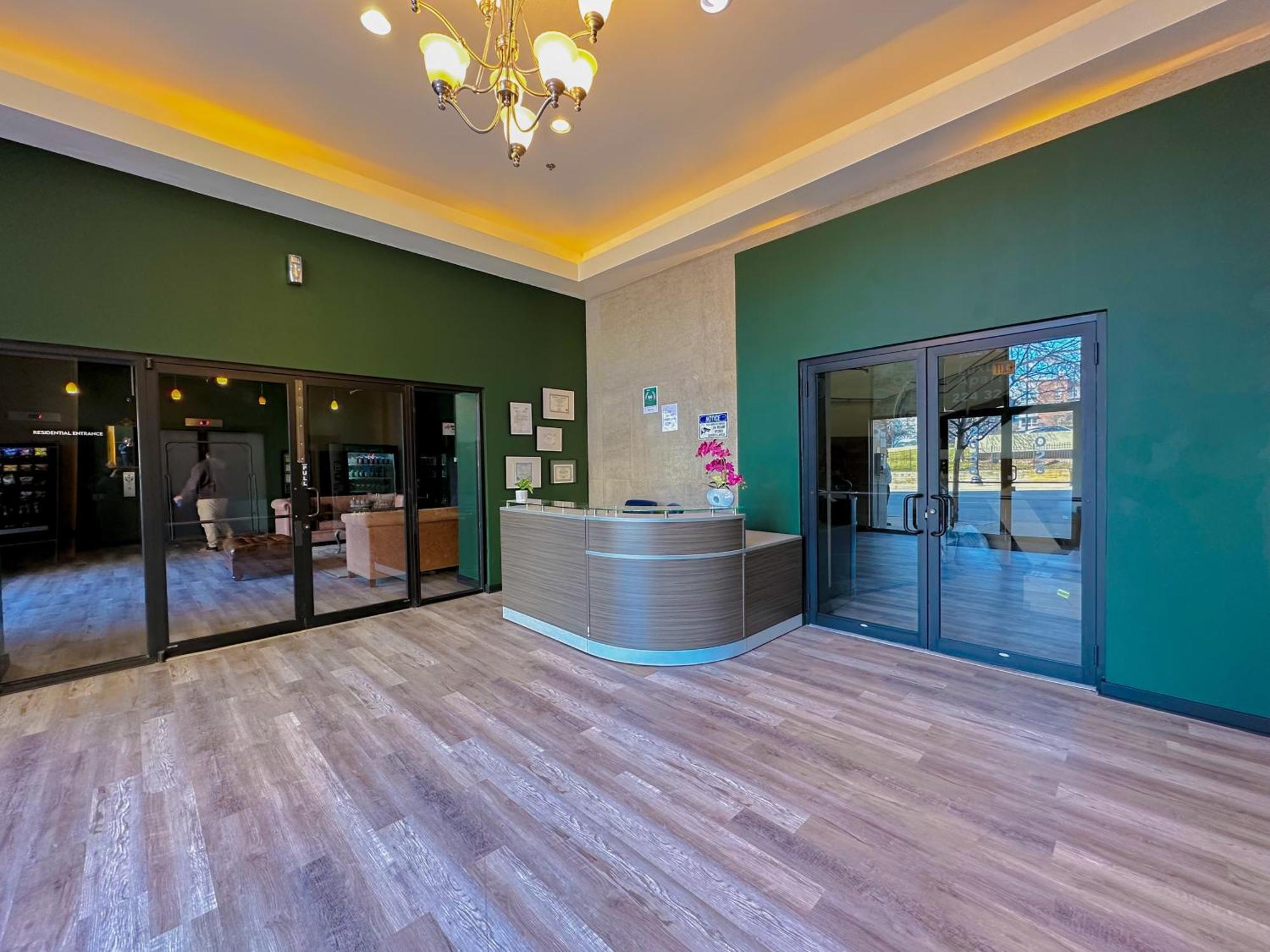 Mccormick Place Beautiful 2Br Apartment With Optional Parking Sleeps Up To 8 Near Soldier Field, Grant Park And Lakefront Trail Chicago Ngoại thất bức ảnh